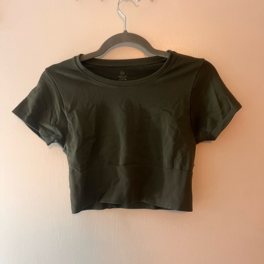 Army green Aerie crop top💚💚